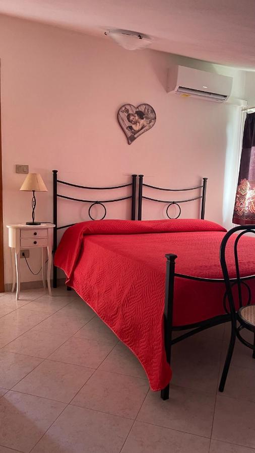 La Mansarda Bed & Breakfast Biancareddu Luaran gambar